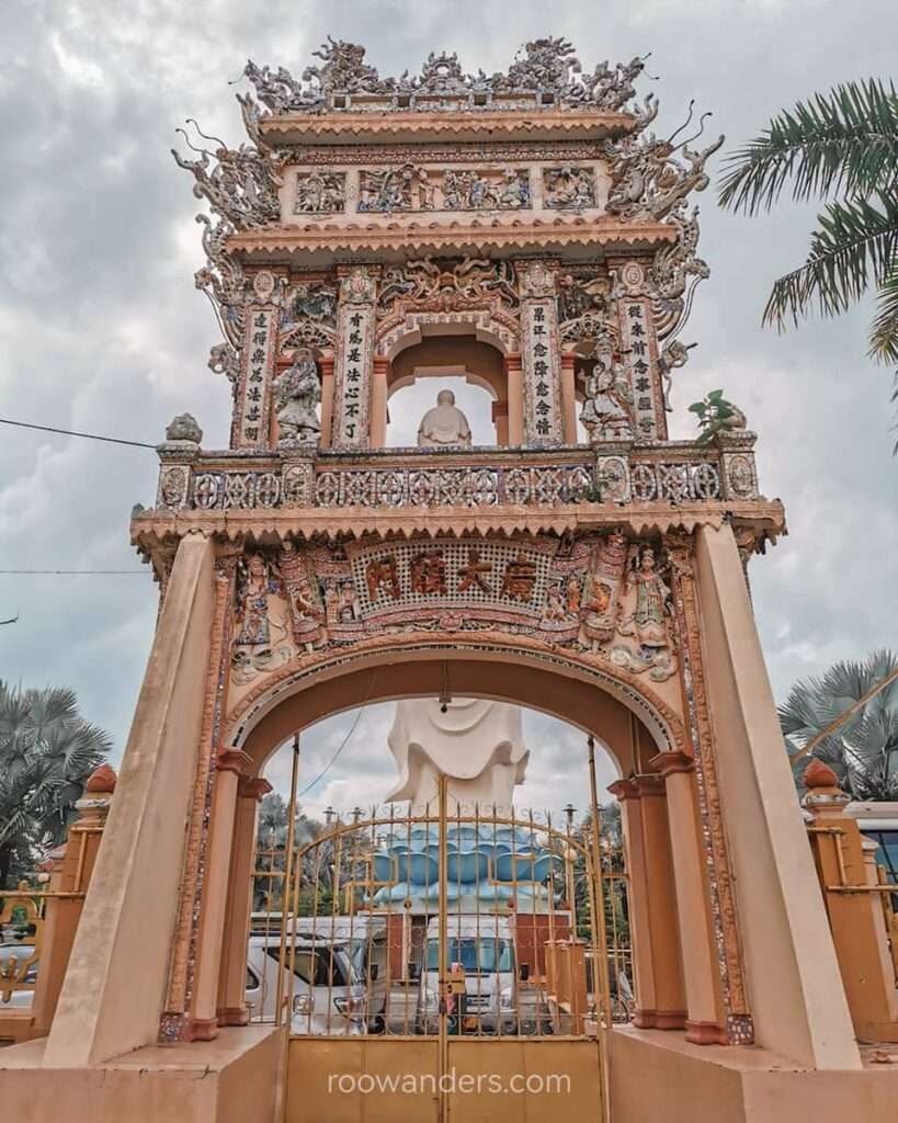 Vinh Trang Pagoda, Vietnam - RooWanders