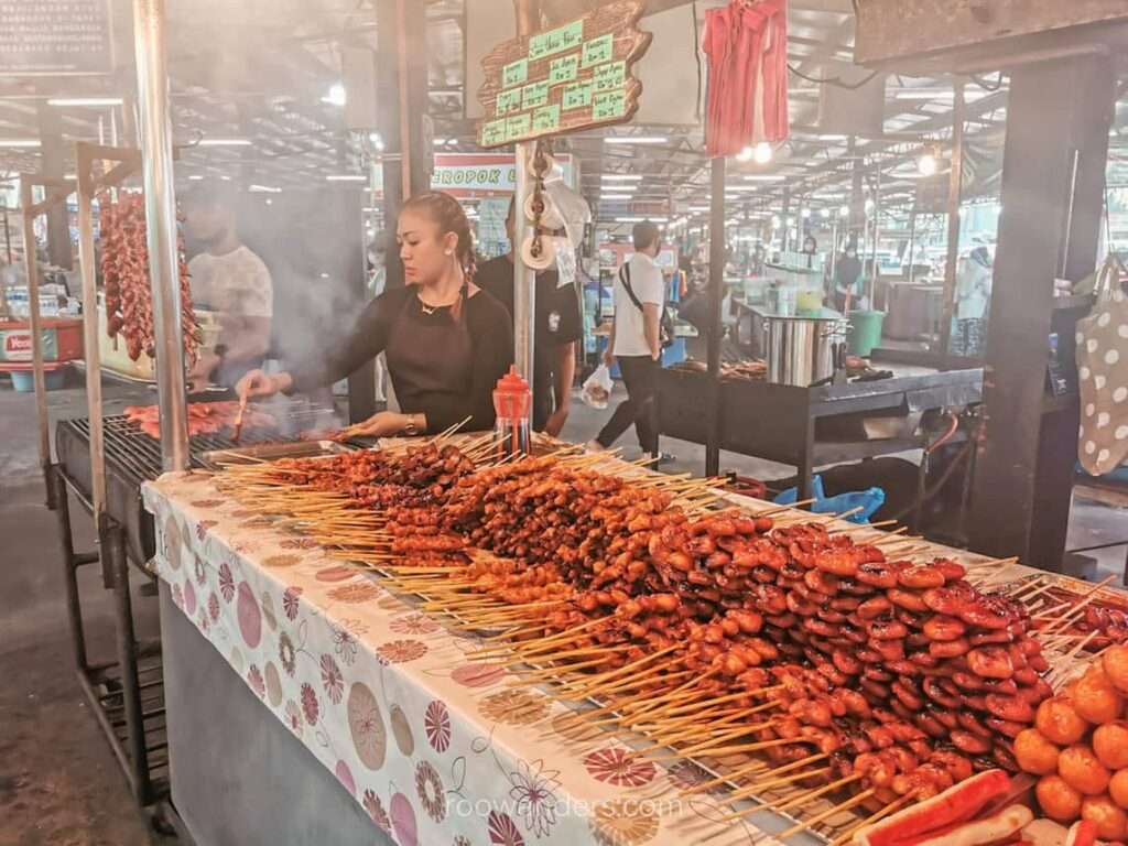 Saberkas Night Market, Miri, Malaysia - RooWanders