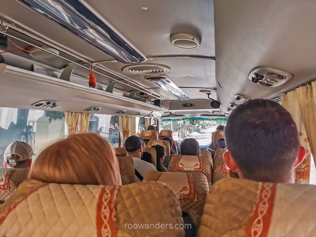 Phong Nha Bus - RooWanders