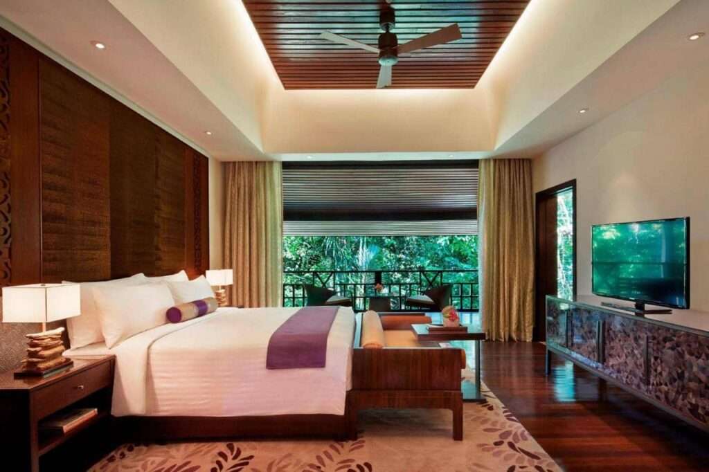 Mulu Marriott Resort booking