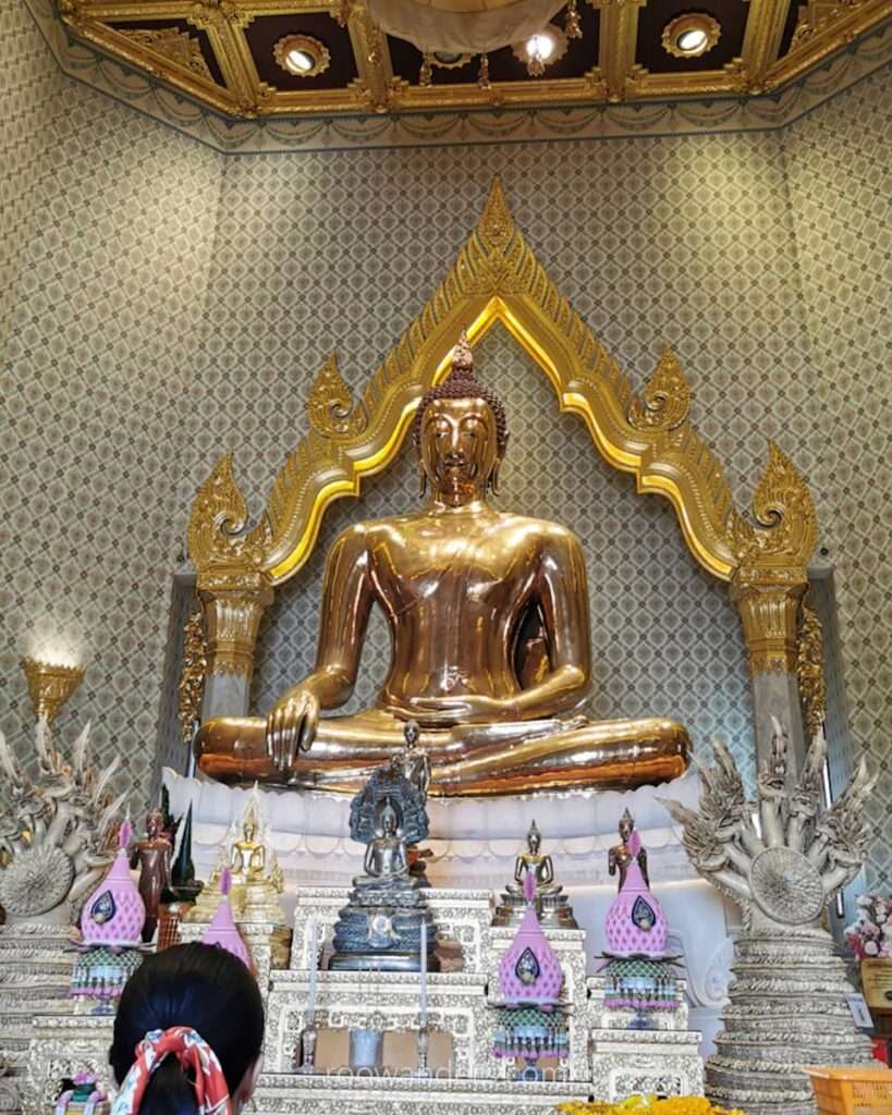 Bangkok Wat Trai Mit, Golden Buddha, Thailand - RooWanders