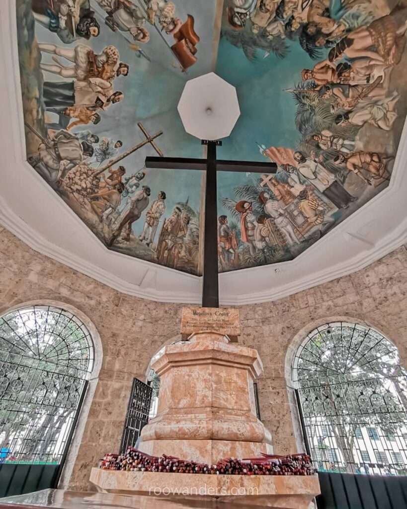 Cebu City Magellan's Cross, Philippines - RooWanders