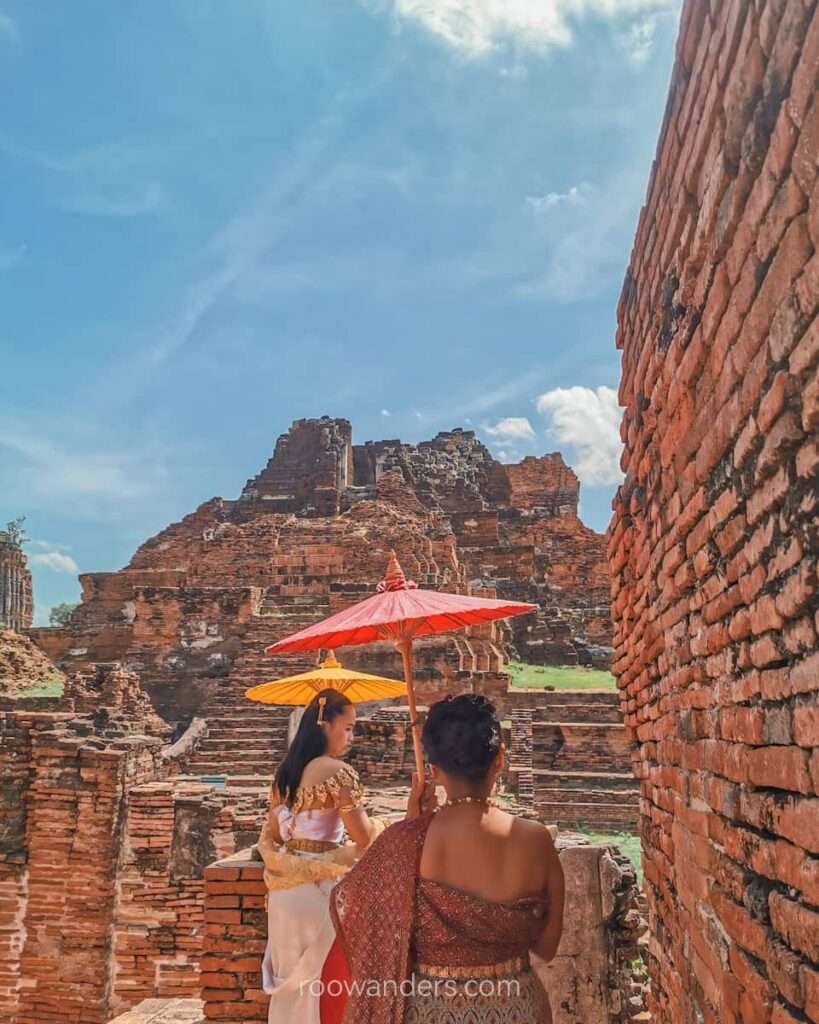 Ayutthaya Wat Mahathat, Main Prang, Thailand - RooWanders