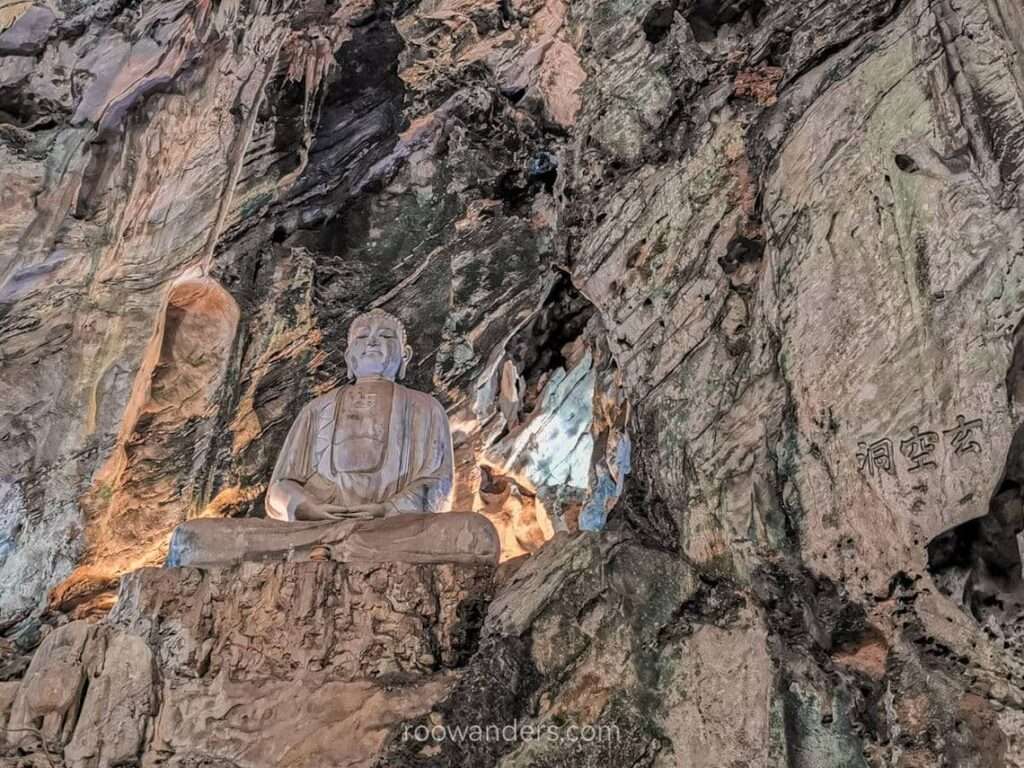 Marble Mountains, Huyen Khong Cave Buddha, Vietnam - RooWanders