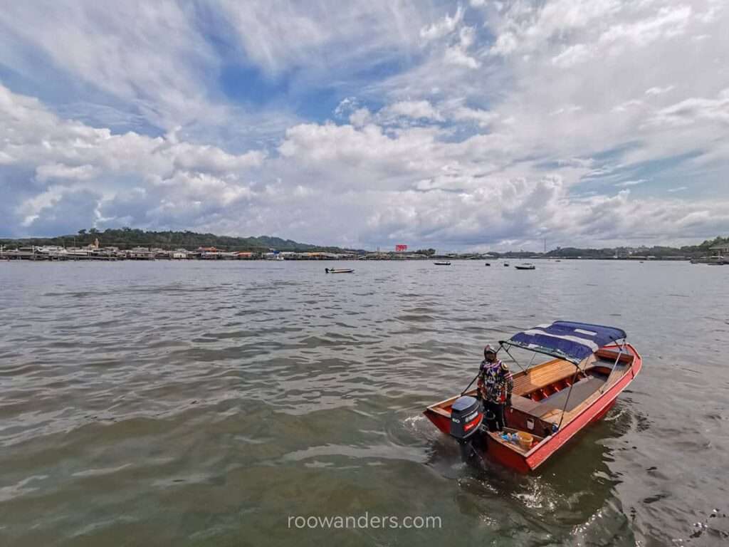 Brunei Waterfront - RooWanders