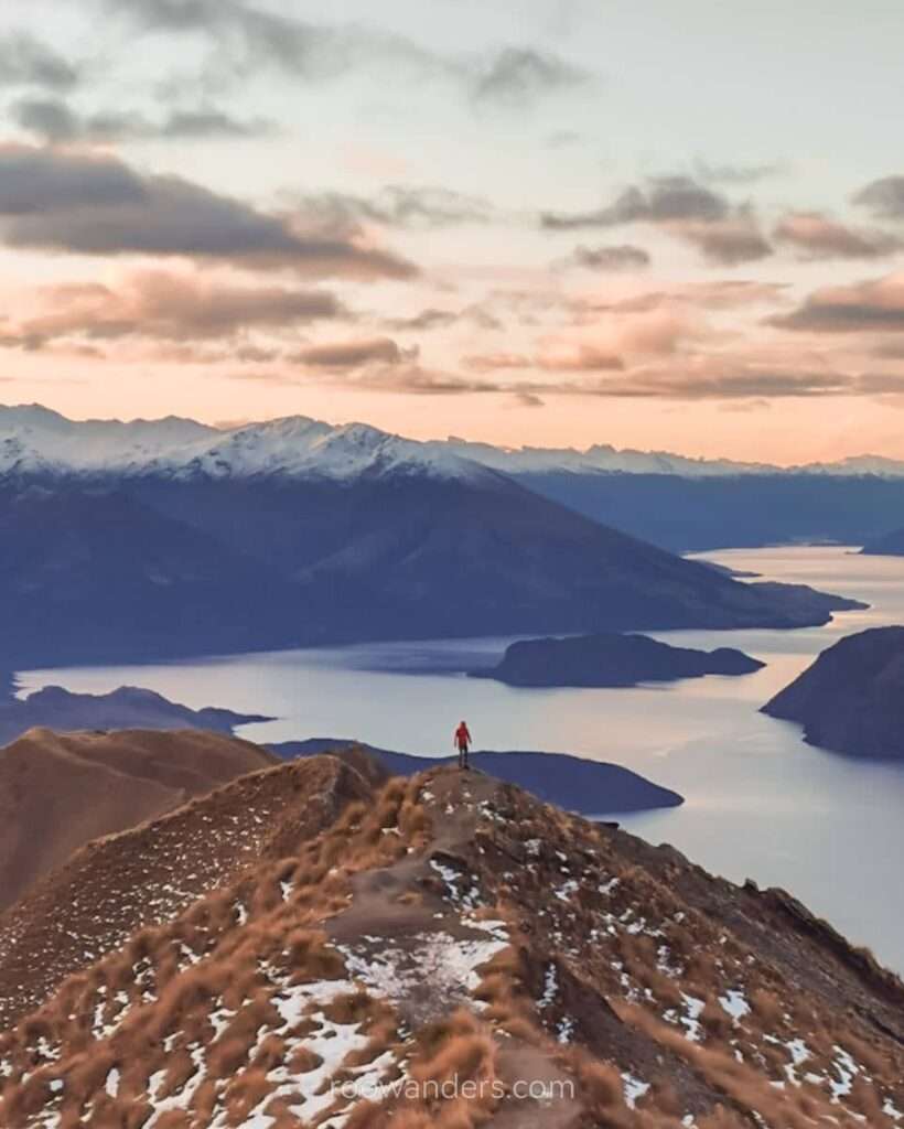 Roy's Peak Lookout, Wanaka, New Zealand - RooWanders